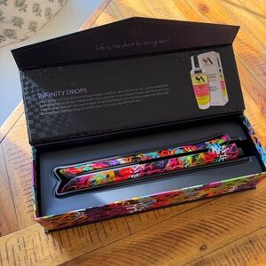 Straight Ahead Bionic Pro Ceramic Flat Iron in Multicolor Graffiti Design